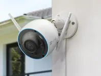 CS-H3-R100-1H3WKFL(2.8mm) CAMERA EXTERIEUR WIFI 3MP 2K CARTE SD MICRO HP – vue 3