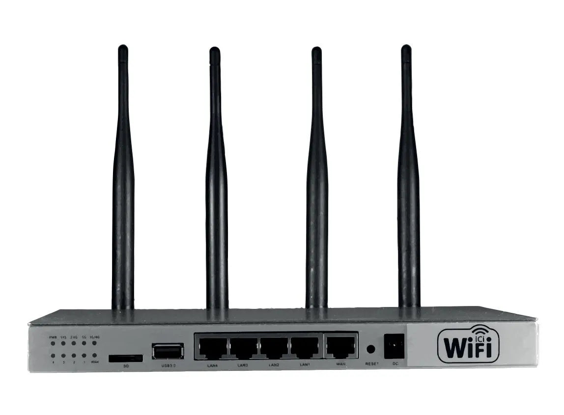BOITIER I-ACCESS COMPACT 50 USERS AVEC 1 AN DE SERVICES EN TACITE RECONDUCTION