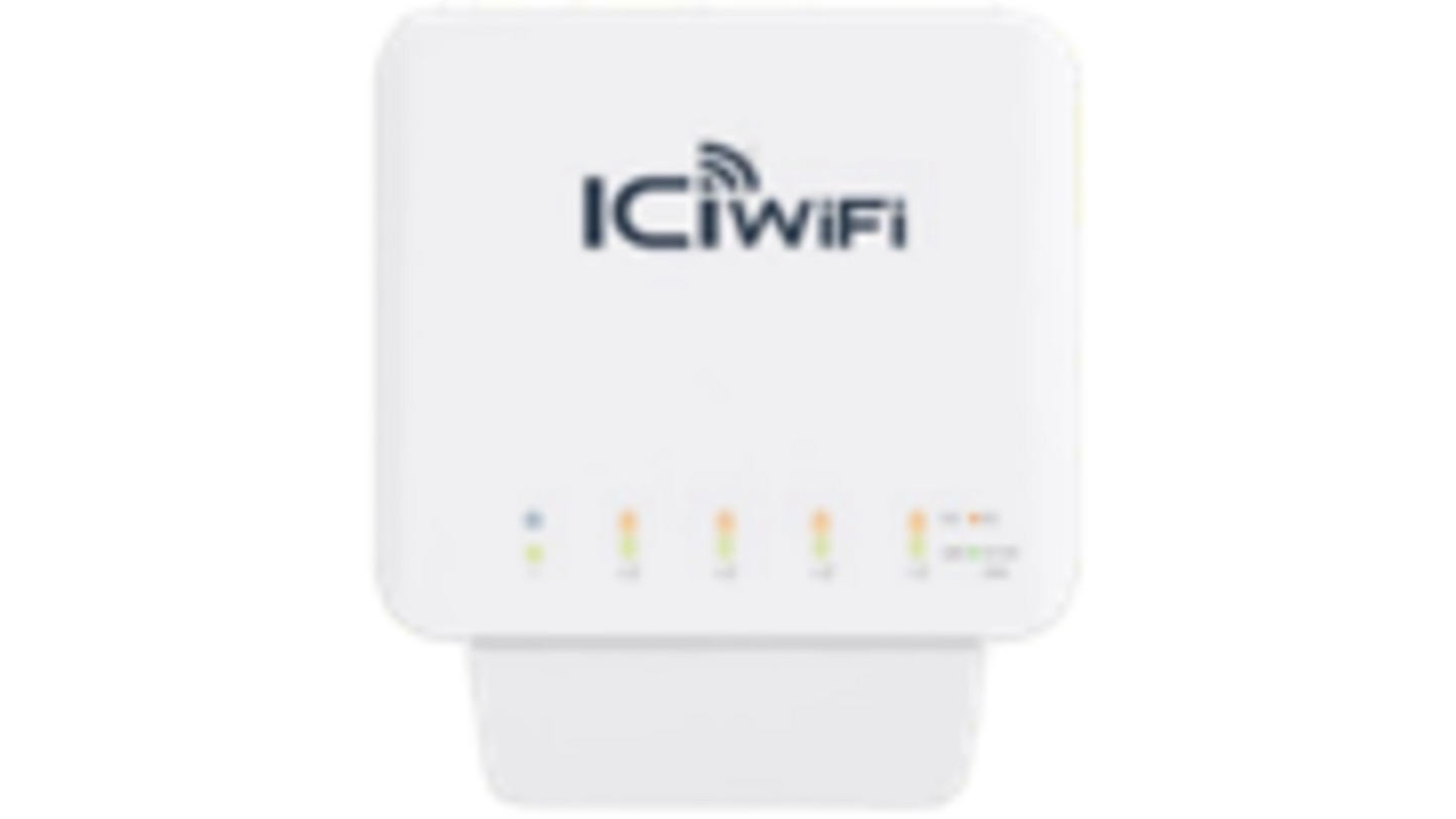 BOITIER I-ACCESS MINI POE 50 ACCES AVEC 1 AN DE SERVICES EN TACITE RECONDUCTION