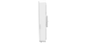 SWITCH CLOUD L2 LITE 1x2,5G,5xGbE,4 xPOE+ Budget 100w / IP66 / PLASTIQUE – vue 5