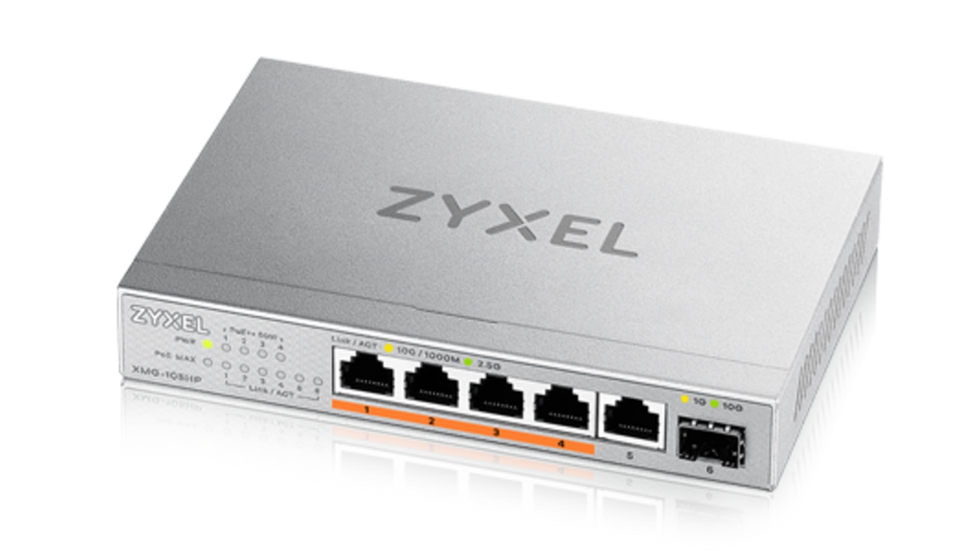 SWITCH 5 PORTS 2.5G +1 SFP +4 POE++